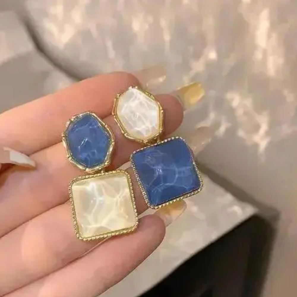 STONE DROP EARRIONGS