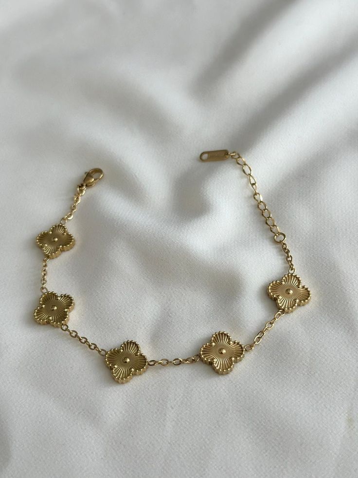OLD GOLD PLATED CHAIN BRACELET