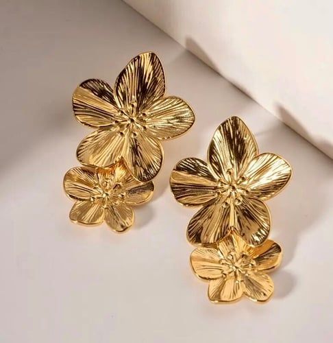 Double Flower Stud Earring
