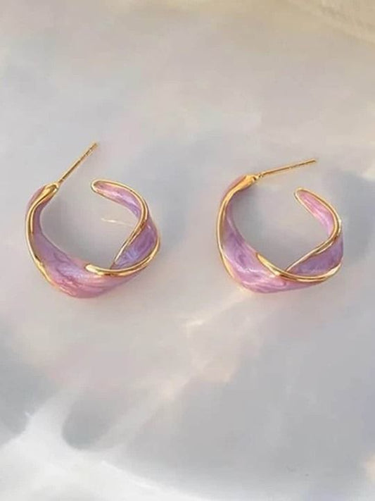 TWISTED HOOP EARRINGS