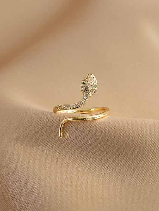 Charming Snake Ring