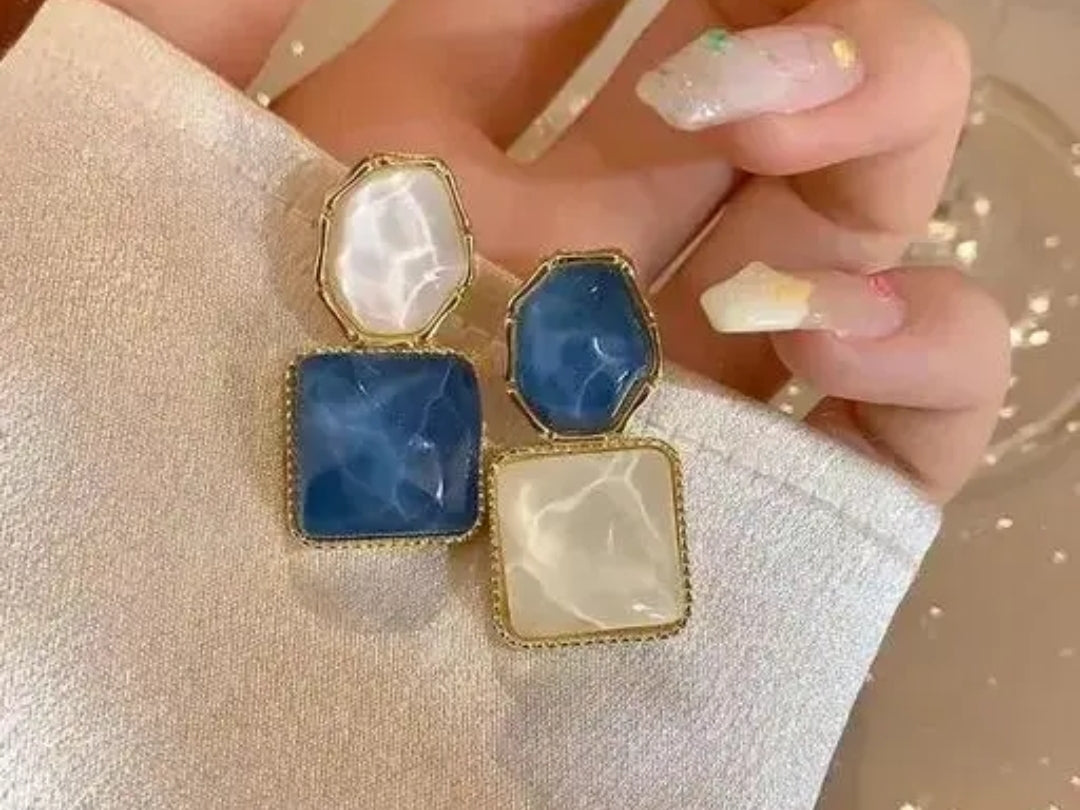 STONE DROP EARRIONGS