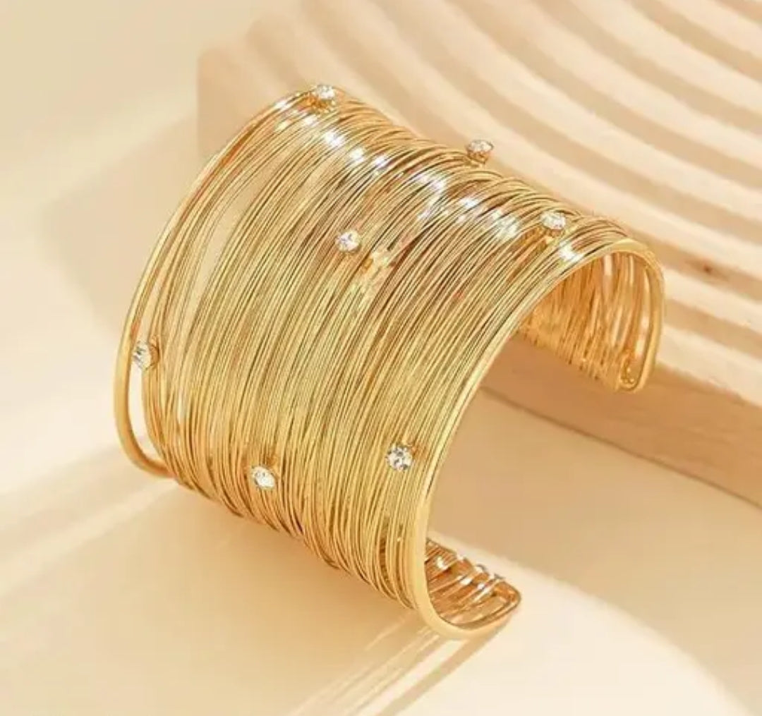 Wire Layered Cuff