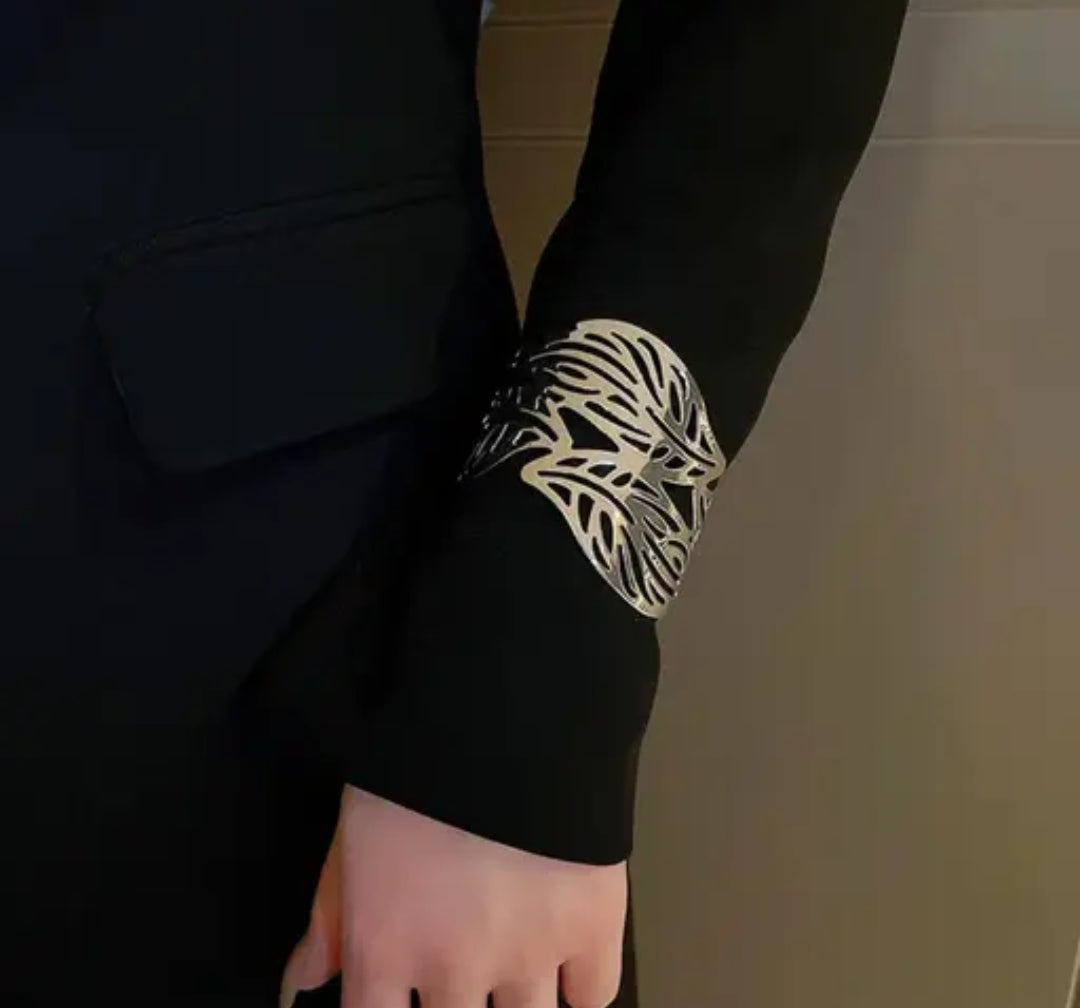 SILVER CUFF BRACELET