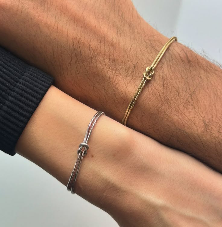 ETERNAL KNOT COUPLE BRACELET
