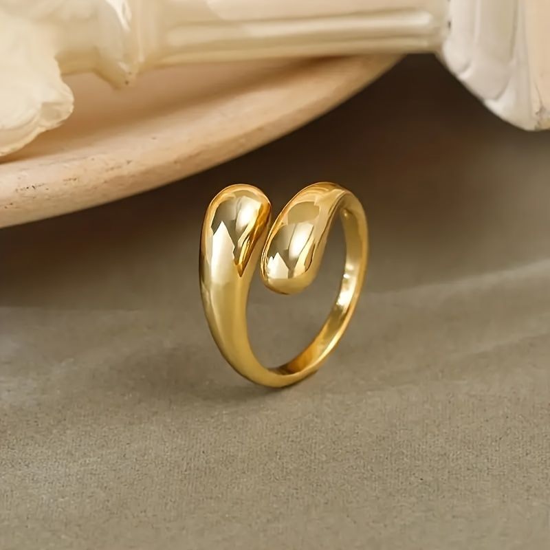 GOLDEN SNAKE CUFF RING