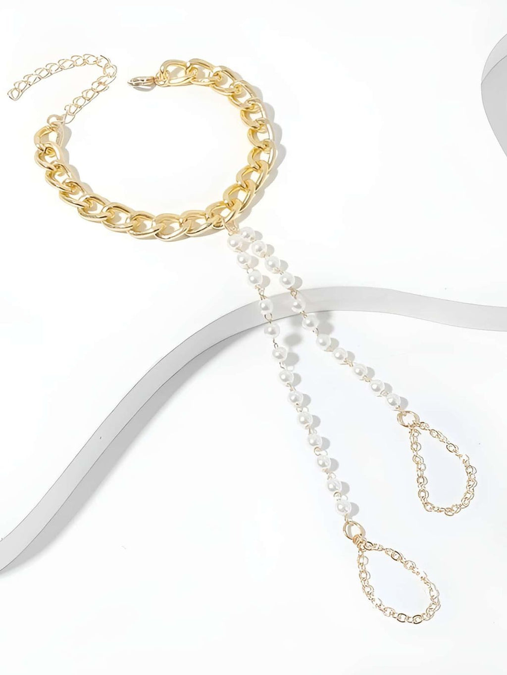 PEARL CHAIN FINGERING BRACELET