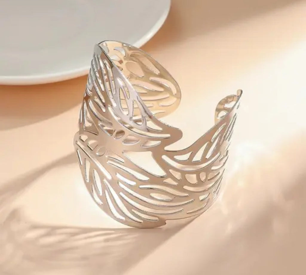 SILVER CUFF BRACELET