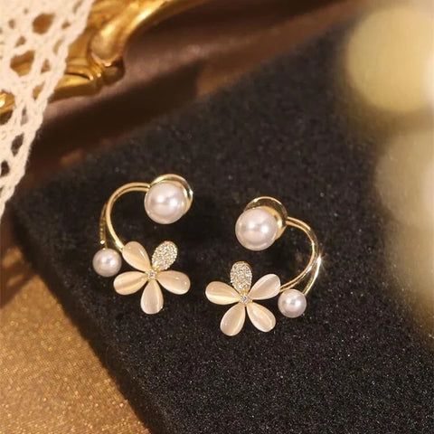 FLORAL STUD